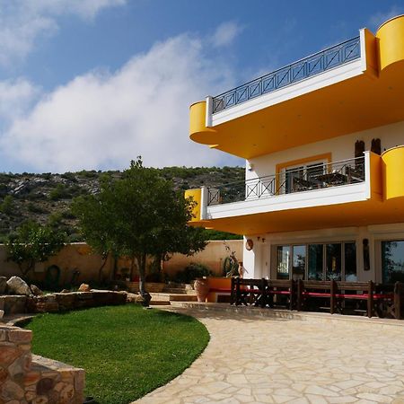 לינה וארוחת בוקר Agia Marina  Casa Di Luce מראה חיצוני תמונה