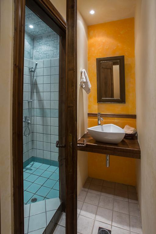 לינה וארוחת בוקר Agia Marina  Casa Di Luce מראה חיצוני תמונה